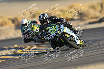 media/Nov-17-2024-CVMA (Sun) [[1fec520723]]/Race 17-Amateur Supersport Middleweight/